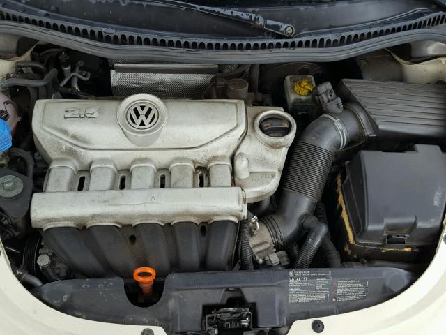 3VWPF31Y48M401754 - 2008 VOLKSWAGEN NEW BEETLE თეთრი ფოტო 7