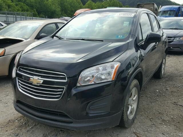 KL7CJPSB2FB106560 - 2015 CHEVROLET TRAX 1LS BLACK photo 2