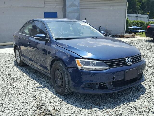 3VWLL7AJ6EM260943 - 2014 VOLKSWAGEN JETTA TDI BLUE photo 1