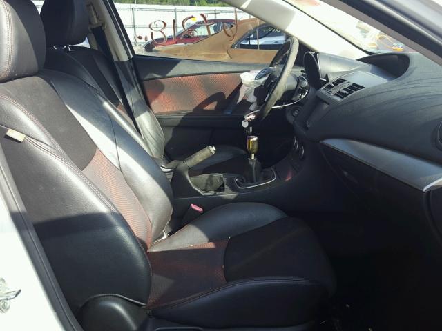 JM1BL1L37D1766691 - 2013 MAZDA SPEED 3 WHITE photo 5