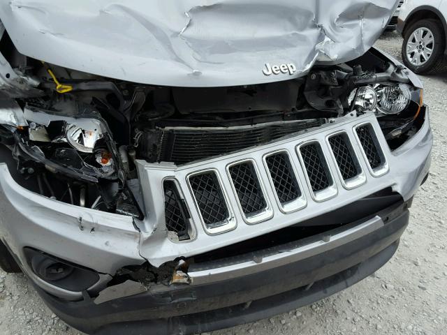 1C4NJCBB4GD574753 - 2016 JEEP COMPASS SP SILVER photo 9