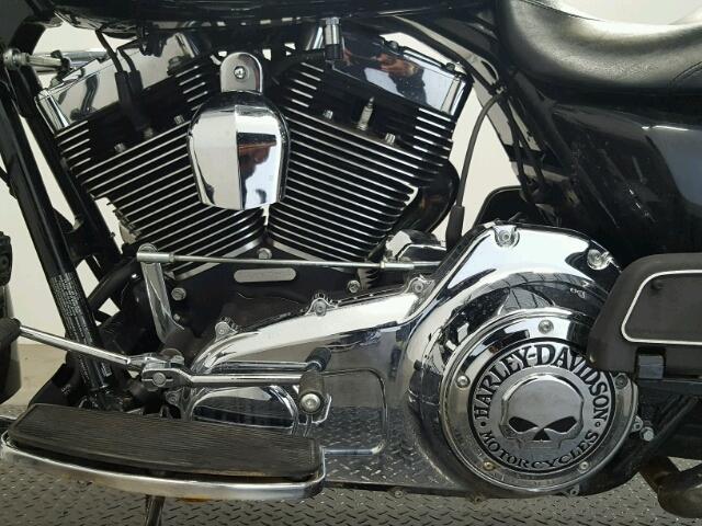 1HD1FRM11CB607381 - 2012 HARLEY-DAVIDSON FLHRC ROAD BLACK photo 6