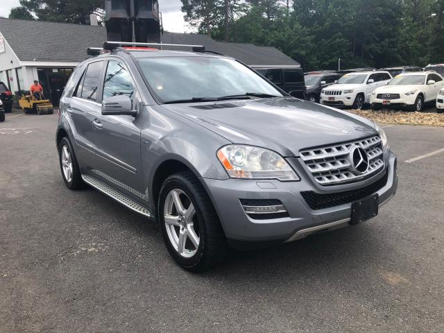 4JGBB2FB8BA685980 - 2011 MERCEDES-BENZ ML 350 BLU GRAY photo 2