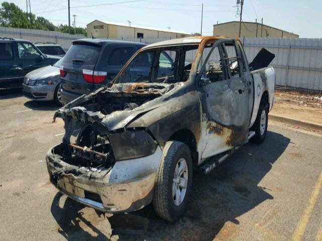 1C6RR6LG3DS562131 - 2013 RAM 1500 SLT WHITE photo 2