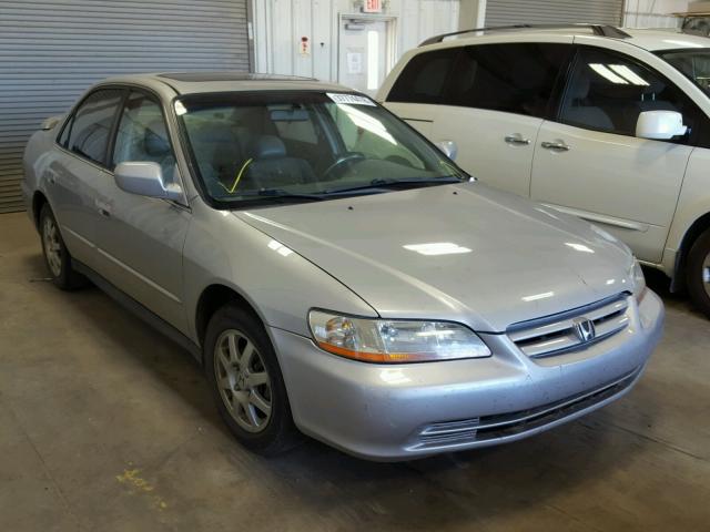 1HGCG56772A066456 - 2002 HONDA ACCORD SE SILVER photo 1