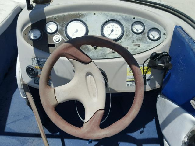 USHC83CLJ102 - 2002 ACURA CAPRI WHITE photo 8