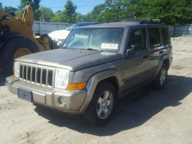 1J8HG48K86C307847 - 2006 JEEP COMMANDER თაფლისფერი ფოტო 2
