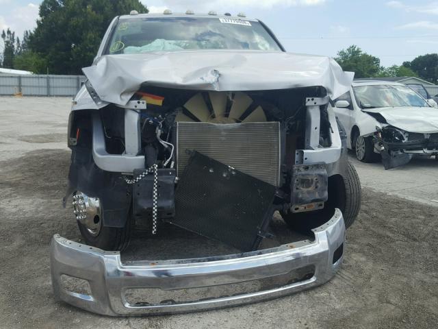 3C63RRGL8FG523673 - 2015 RAM 3500 ST SILVER photo 10