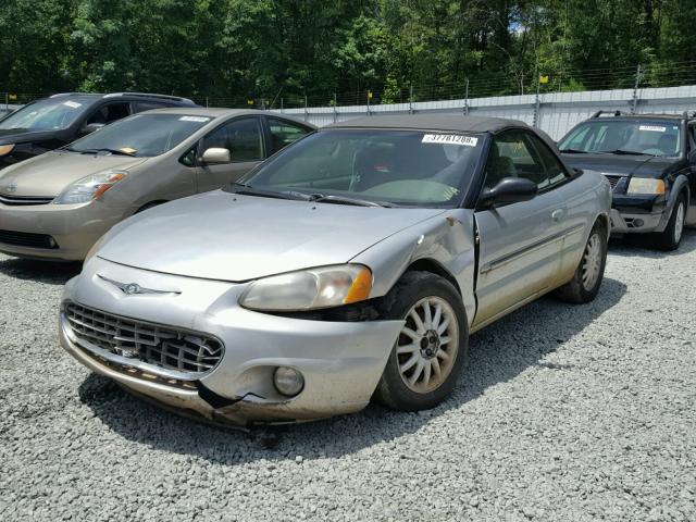 1C3EL55R22N217254 - 2002 CHRYSLER SEBRING LX SILVER photo 2