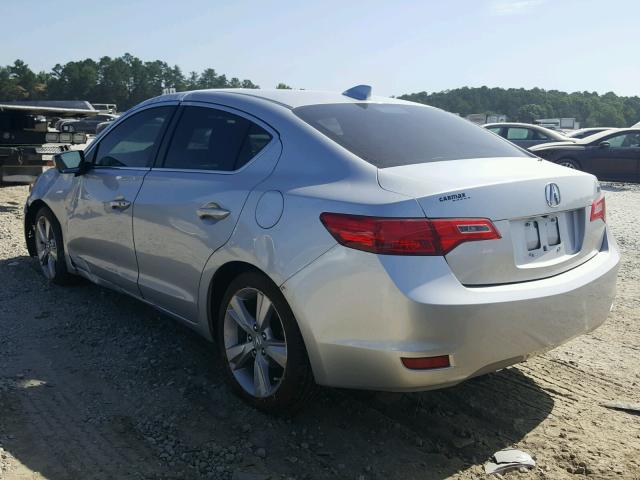 19VDE1F31EE014524 - 2014 ACURA ILX 20 SILVER photo 3