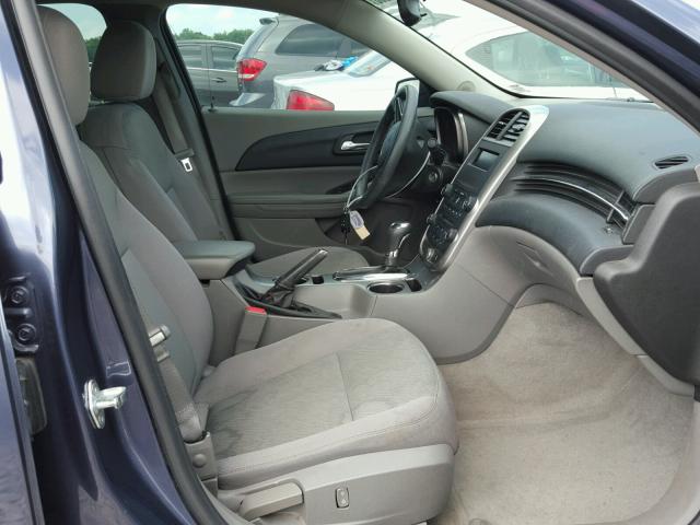 1G11B5SL1EF139618 - 2014 CHEVROLET MALIBU LS ლურჯი ფოტო 5