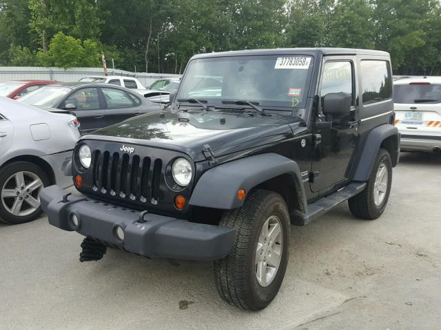 1C4AJWAG6CL284365 - 2012 JEEP WRANGLER S BLACK photo 2