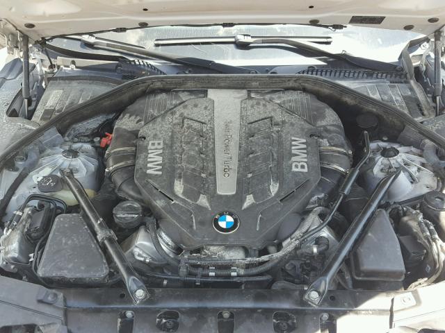 WBAYA8C52DD227935 - 2013 BMW 750I GRAY photo 7