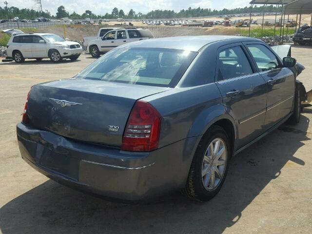 2C3JA53G65H130668 - 2005 CHRYSLER 300 TOURIN GRAY photo 4