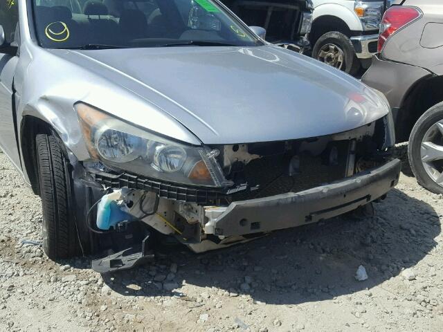 1HGCP26708A016411 - 2008 HONDA ACCORD SILVER photo 9