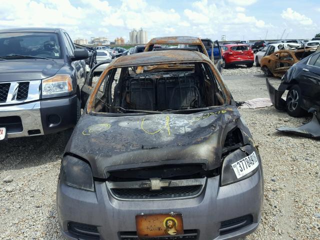 KL1TD5DE7BB121644 - 2011 CHEVROLET AVEO LS GRAY photo 9