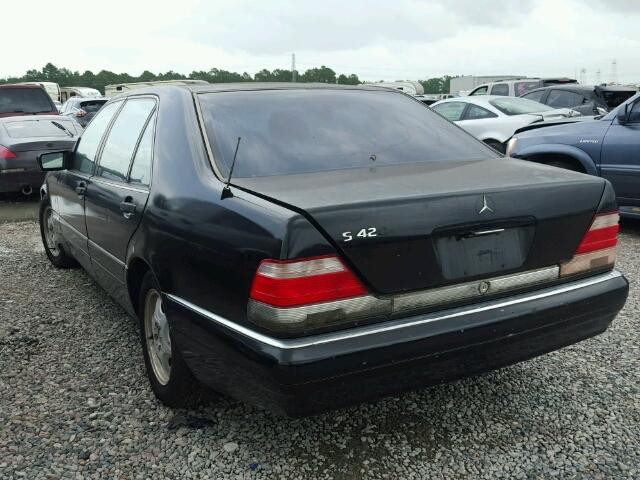 WDBGA33G0WA396549 - 1998 MERCEDES-BENZ S 320 BLACK photo 3