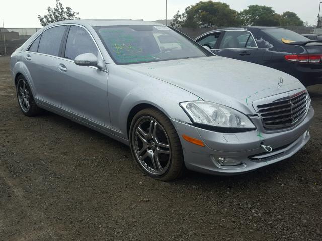 WDDNG71X57A041241 - 2007 MERCEDES-BENZ S 550 SILVER photo 1