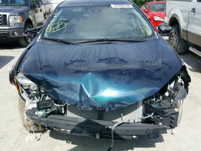 5YFBURHE6JP761723 - 2018 TOYOTA COROLLA L BLACK photo 9