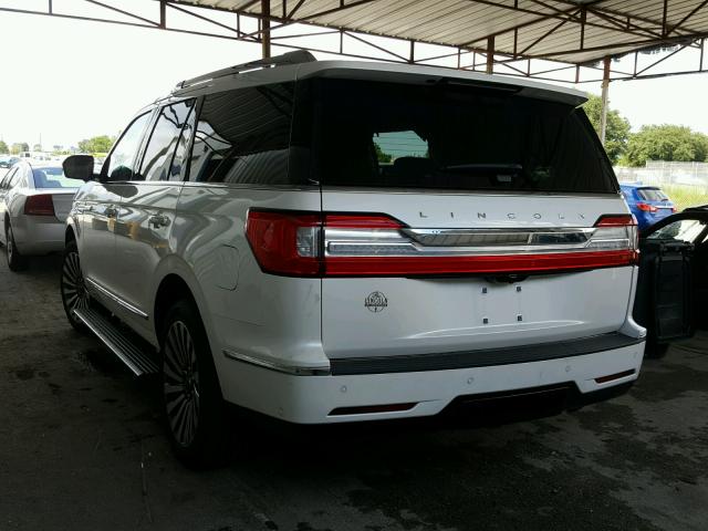 5LMJJ2LT2JEL02504 - 2018 LINCOLN NAVIGATOR WHITE photo 3