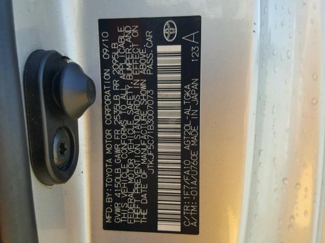 JTKJF5C71B3007073 - 2011 TOYOTA SCION TC 银色 照片 10