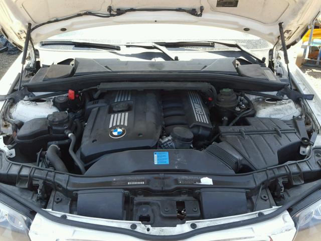 WBAUP9C55AVF49528 - 2010 BMW 128 I WHITE photo 7