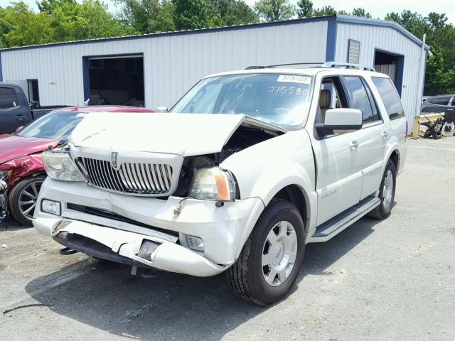 5LMFU27505LJ15580 - 2005 LINCOLN NAVIGATOR ბეჟი ფოტო 2