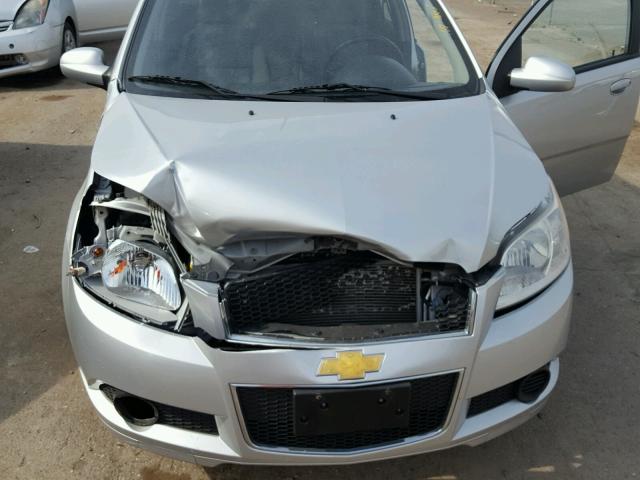 KL1TD66E89B332560 - 2009 CHEVROLET AVEO LS SILVER photo 7