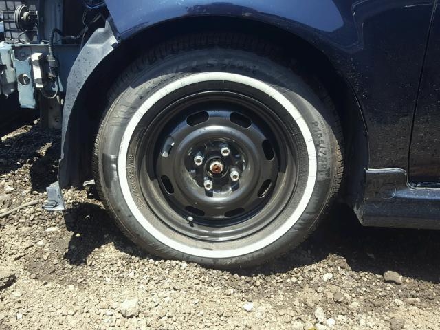 JTLKT324240165978 - 2004 TOYOTA SCION XB Blau Foto 9