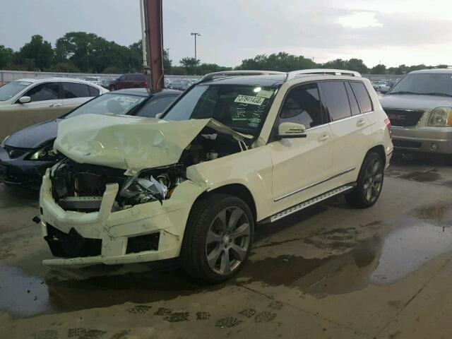 WDCGG8HB9AF257634 - 2010 MERCEDES-BENZ GLK 350 4M WHITE photo 2