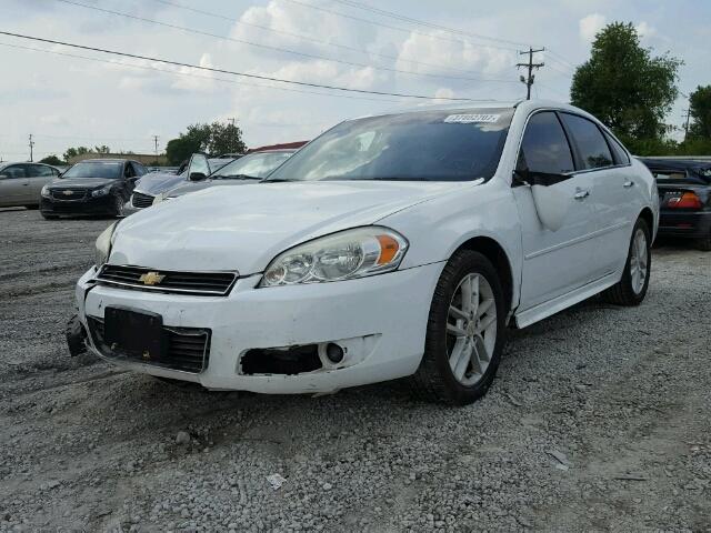 2G1WC5EM8A1243662 - 2010 CHEVROLET IMPALA LTZ WHITE photo 2