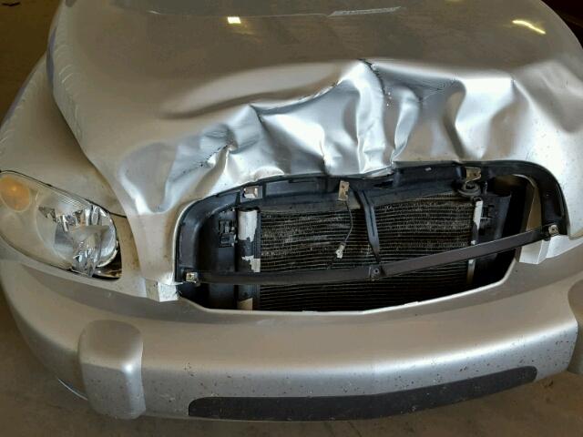 3GNCA13B09S604917 - 2009 CHEVROLET HHR LS SILVER photo 9