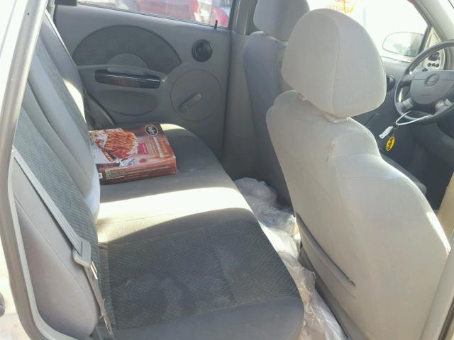 KL1TD62685B458233 - 2005 CHEVROLET AVEO BASE Күміс фото 6