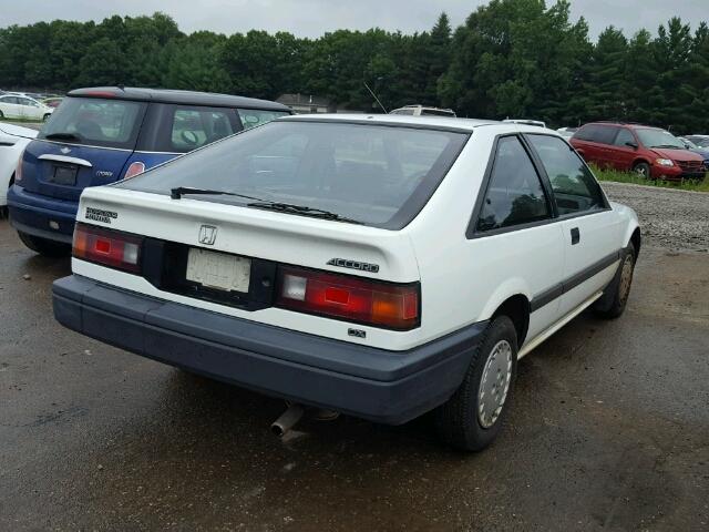 JHMCA5462JC007925 - 1988 HONDA ACCORD WHITE photo 4