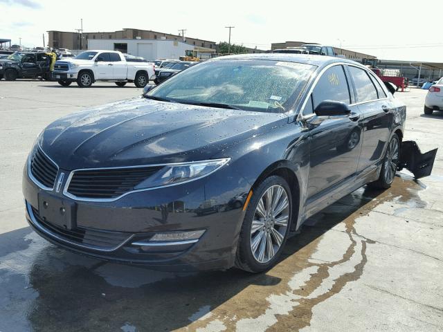 3LN6L2M9XGR600049 - 2016 LINCOLN MKZ BLACK BLACK photo 2