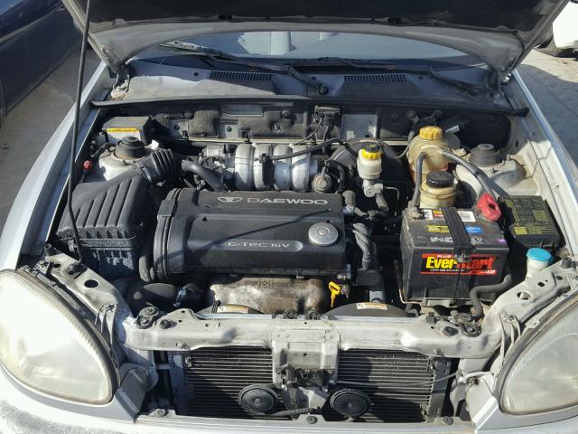 KLATA52641B660063 - 2001 DAEWOO LANOS S 灰色 照片 7