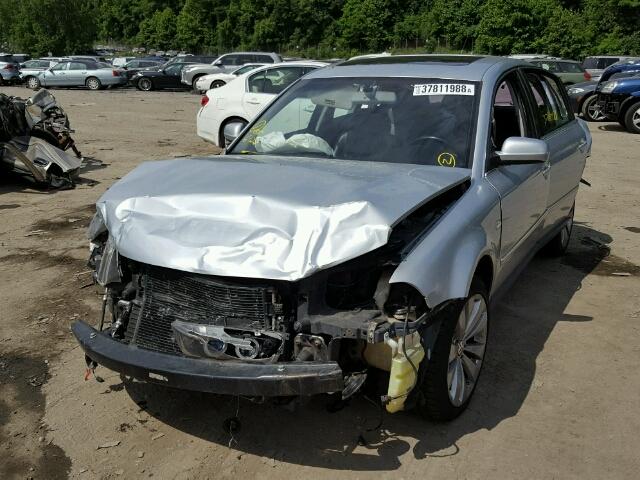 WVWTH63B81P195747 - 2001 VOLKSWAGEN PASSAT GLX SILVER photo 2