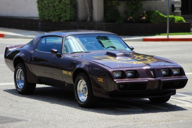 2W87WAN104618 - 1980 PONTIAC FIREBIRD PURPLE photo 1