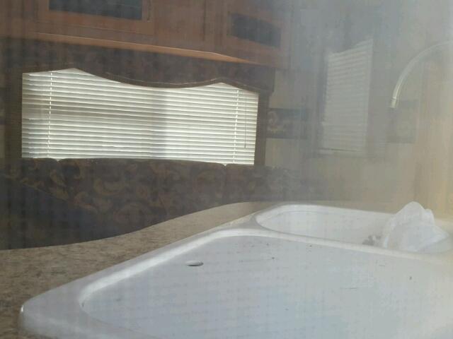 4YDT27B2387200465 - 2008 KEYSTONE HORNET WHITE photo 5