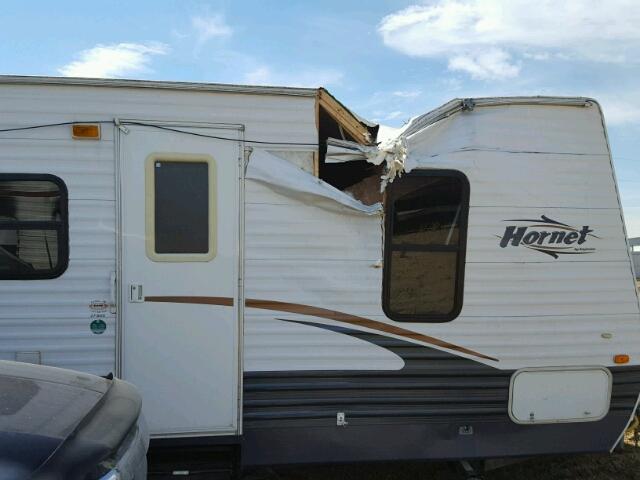 4YDT27B2387200465 - 2008 KEYSTONE HORNET WHITE photo 9