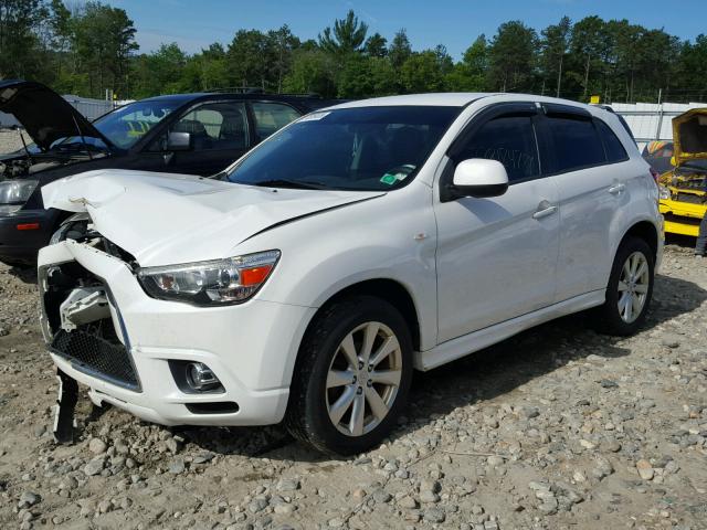 JA4AR4AU4CZ010639 - 2012 MITSUBISHI OUTLANDER WHITE photo 2