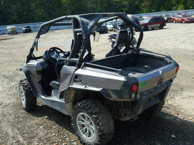 3JBKKXN15CJ000062 - 2012 CAN-AM COMMANDER GRAY photo 3