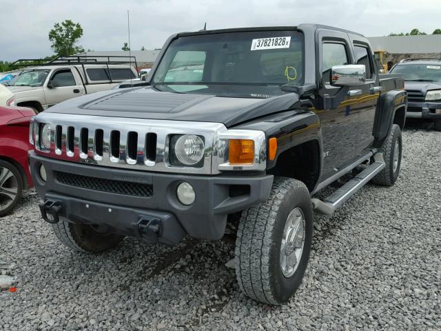 5GNEN13EX98126255 - 2009 HUMMER H3T BLACK photo 2