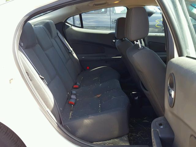 2G2WP522551204309 - 2005 PONTIAC GRAND PRIX WHITE photo 6