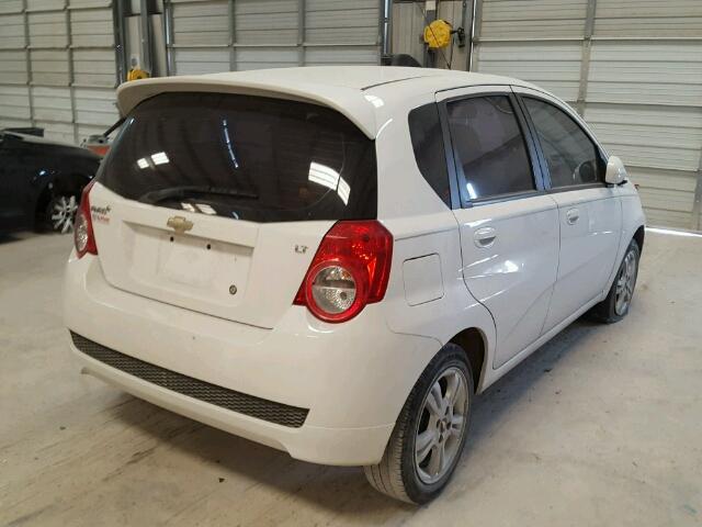 KL1TD6DE0BB127355 - 2011 CHEVROLET AVEO LS WHITE photo 4
