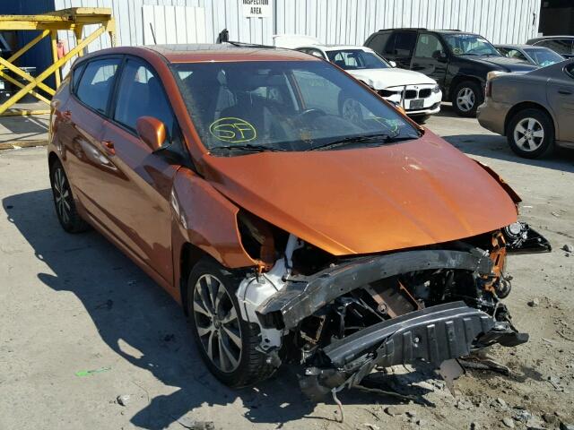 KMHCU5AE9FU229590 - 2015 HYUNDAI ACCENT ORANGE photo 1