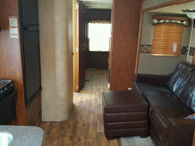 4YDT33B25DT413330 - 2013 KEYSTONE PASSPORT WHITE photo 6