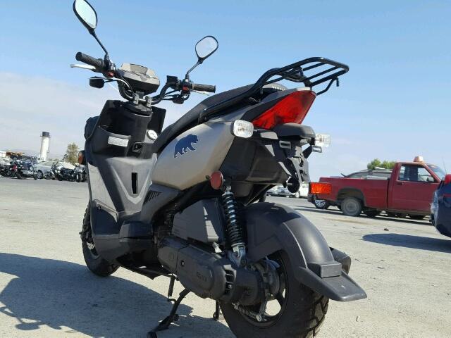 RKRSA43A0FA120295 - 2015 YAMAHA YW50 F GRAY photo 3