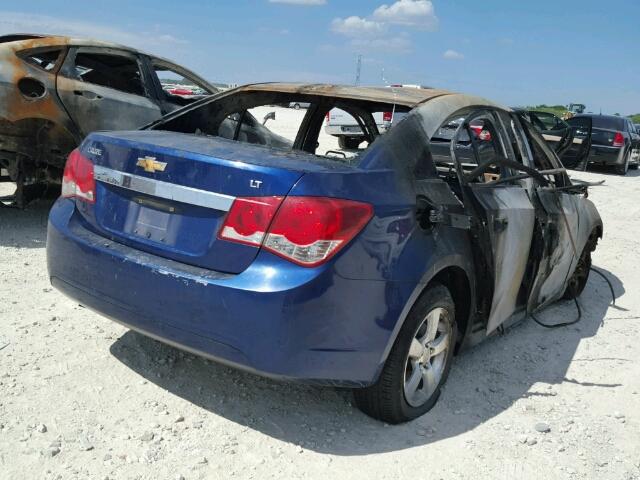 1G1PF5SC4C7114394 - 2012 CHEVROLET CRUZE LT BLUE photo 4