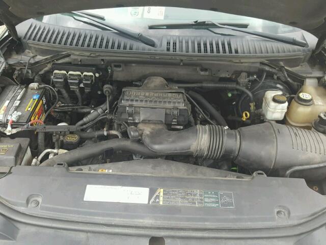 5LMFU28505LJ21457 - 2005 LINCOLN NAVIGATOR BLACK photo 7